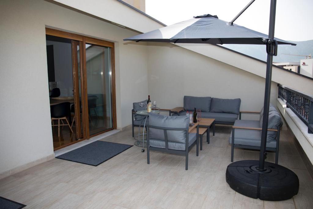 Penthouse With Old Bridge View And Jacuzzi Apartment Mostar Exterior foto